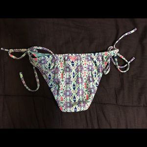 Bikini bottom